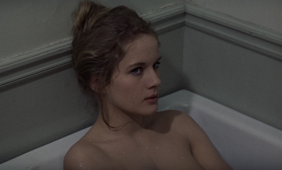 Кроткая.1969.BDRip AVC msltel.mkv_snapshot_00.35.46.627.jpg