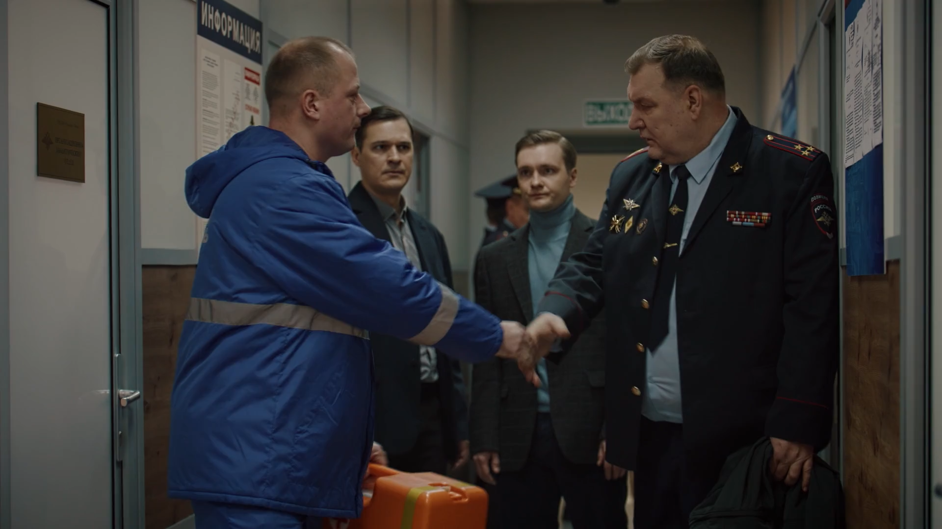 Tajnyj sovetnik.S01E01.2025.WEB-DL.1080p.mkv_snapshot_32.44.png