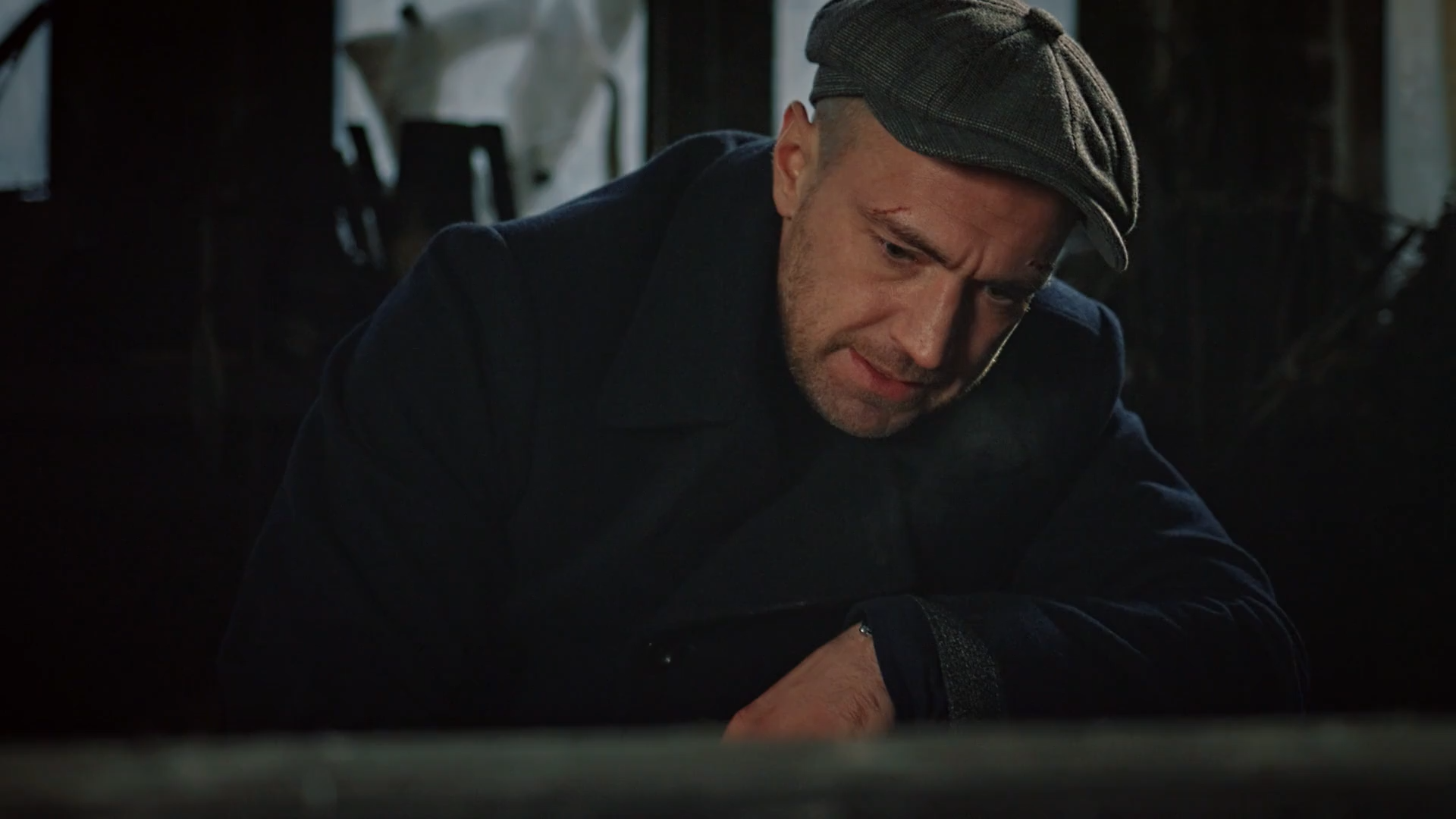 Tajnyj sovetnik.S01E01.2025.WEB-DL.1080p.mkv_snapshot_47.10.png