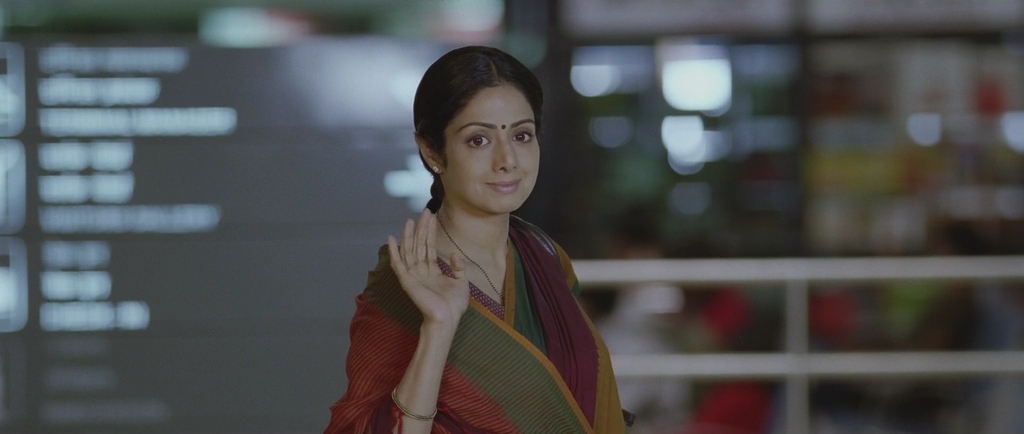 Инглиш-винглиш.2012.BDRip AVC msltel.mkv_snapshot_00.26.41.961.jpg