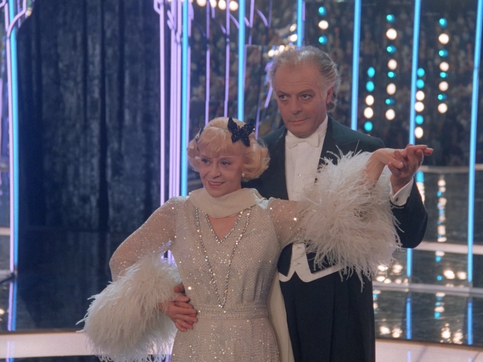 Джинджер и Фред.1986.BDRip 720p msltel.mkv_snapshot_01.54.46.573.jpg