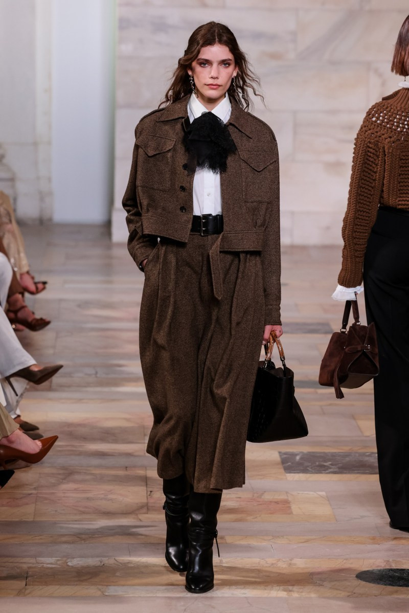 Ralph-Lauren-s25-rtw-runway-MO-011.jpg