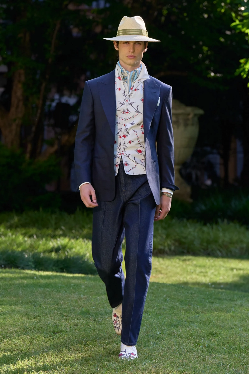 00042-dunhill-spring-2026-menswear-credit-brand.webp