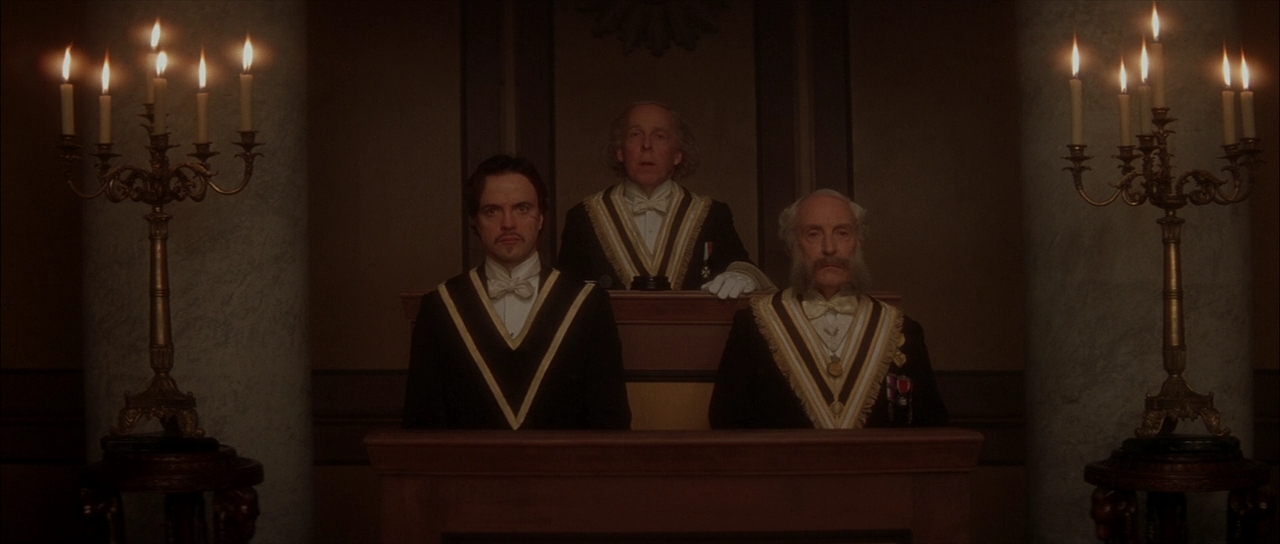 Из ада.2001.BDRip 720p msltel.mkv_snapshot_01.50.33.136.jpg