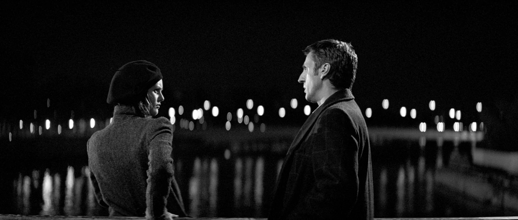 Девушка на мосту.1999.BDRip AVC msltel.mkv_snapshot_00.12.56.980.jpg