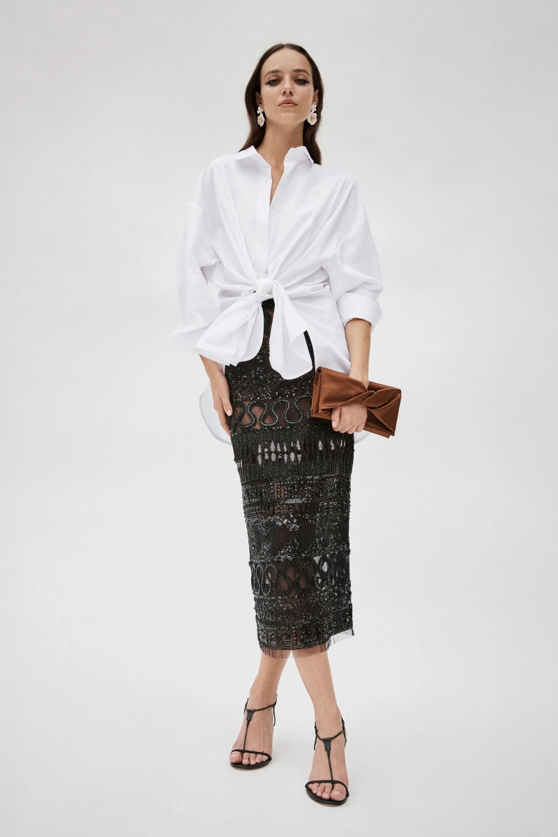 00026-carolina-herrera-resort-2026-credit-brand.webp