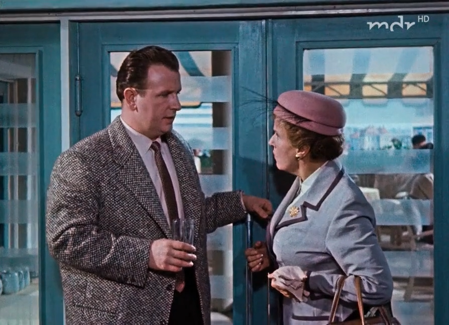 Meine Frau macht Musik (1958)_RU_DE_Grampy.mkv_snapshot_00.56.23.171.png