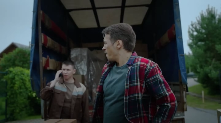 01. Пилигрим S04.2025.WEB-DLRip.Files-x.avi_snapshot_08.32.png