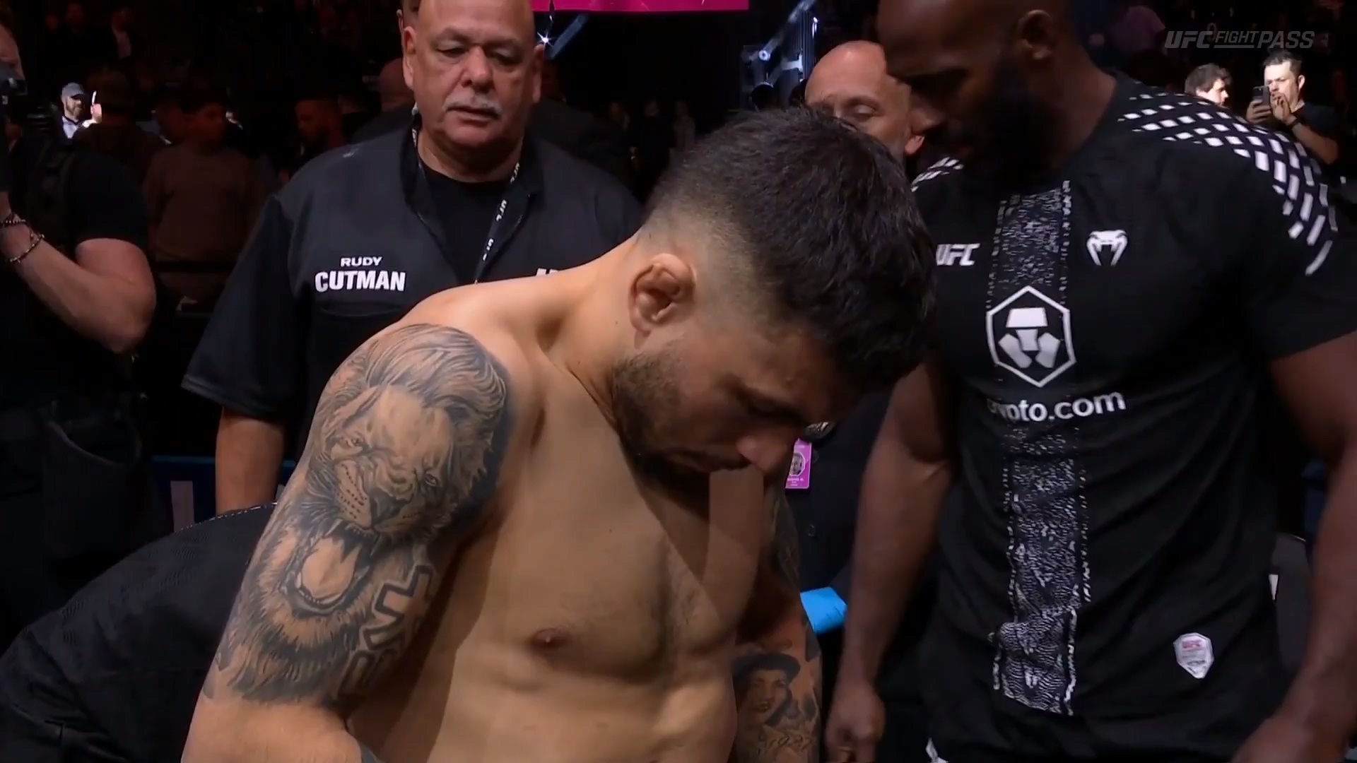 UFC.324.Prelims.1080p.WEB-DL.H264.Fight-BB.mkv_20260125_195251.524.jpg