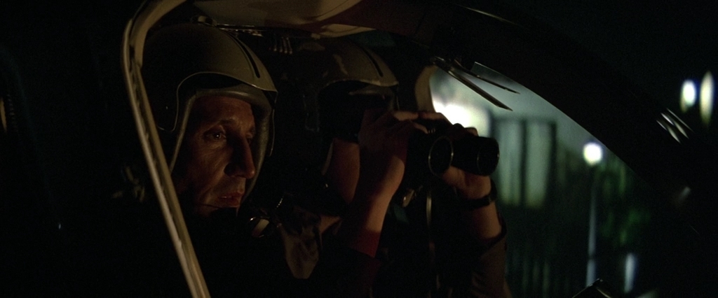 Голубой гром.1983.BDRip AVC msltel.mkv_snapshot_00.09.43.892.jpg