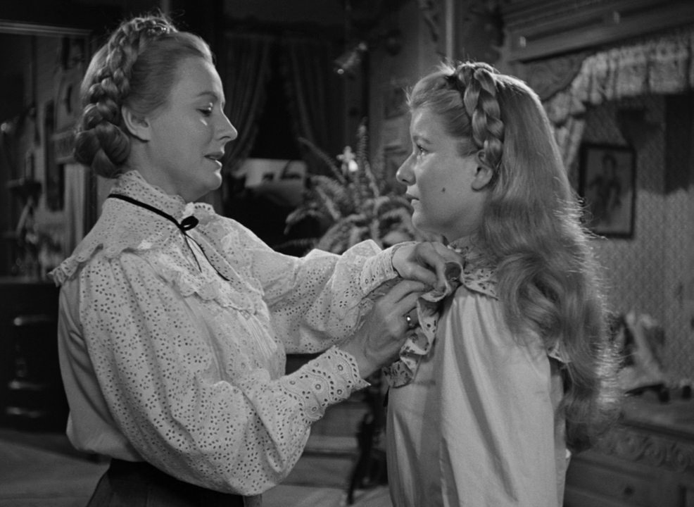 Я помню маму.1948.BDRip 720p msltel.mkv_snapshot_01.30.23.242.jpg