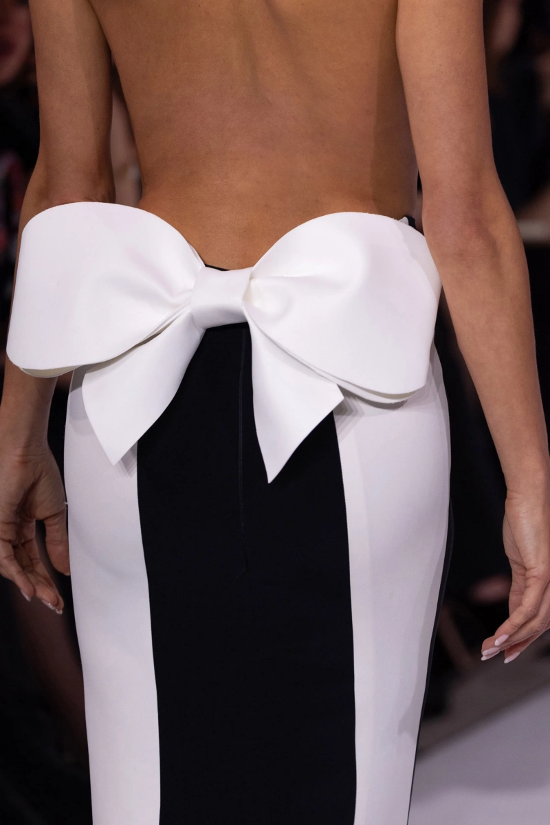 00009-celia-kritharioti-spring-2025-couture-details-credit-brand.webp
