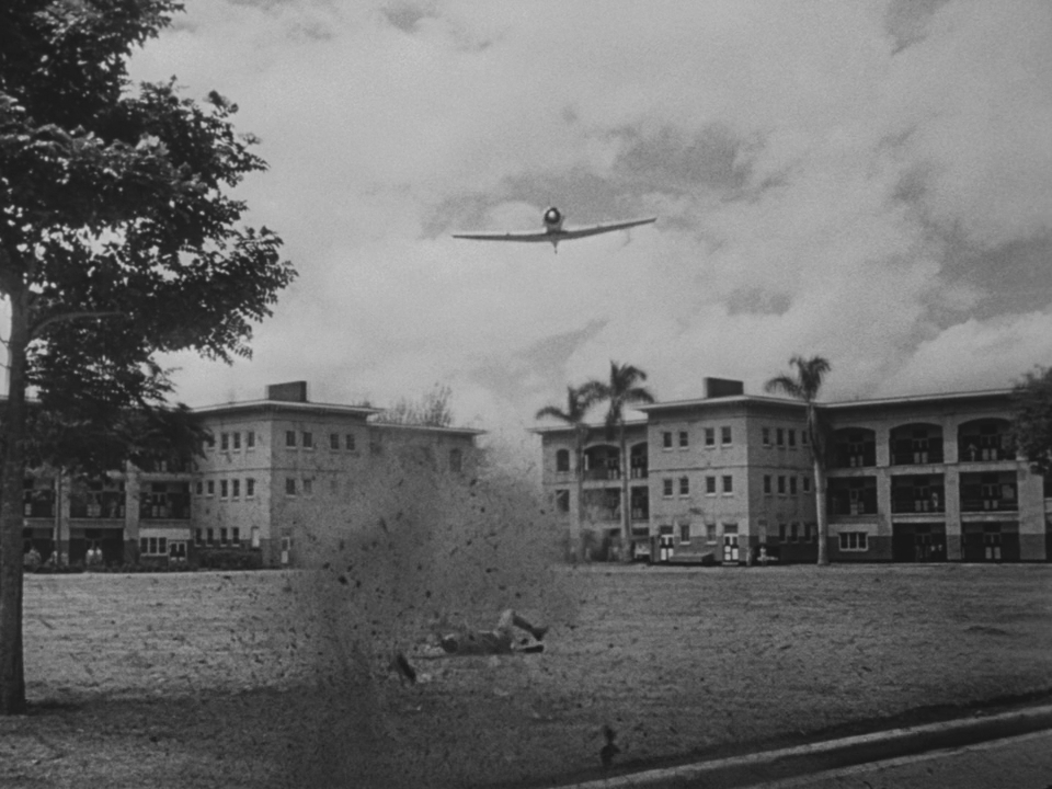 Отсюда и в вечность.1953.BDRip 720p msltel.mkv_snapshot_01.44.51.516.jpg