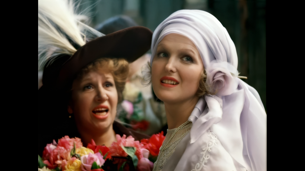 Raba lyubvi 1976.720p.mkv_snapshot_00.34.12.280.png