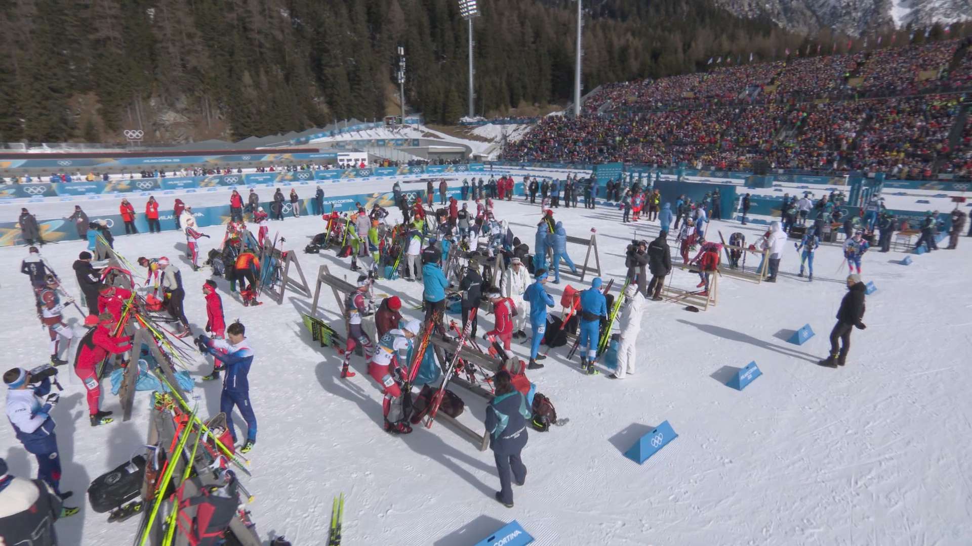 2026 Winter Olympics. Biathlon. 2026-02-15. Men's 12.5km Pursuit.mp4_20260217_234710.091.png