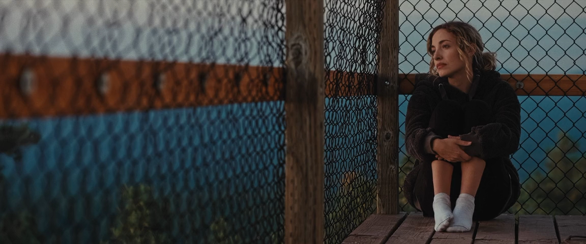 Смотри в оба (2025) WEB-DLRip-AVC_ivanes.mkv_20260220_195134.530.png