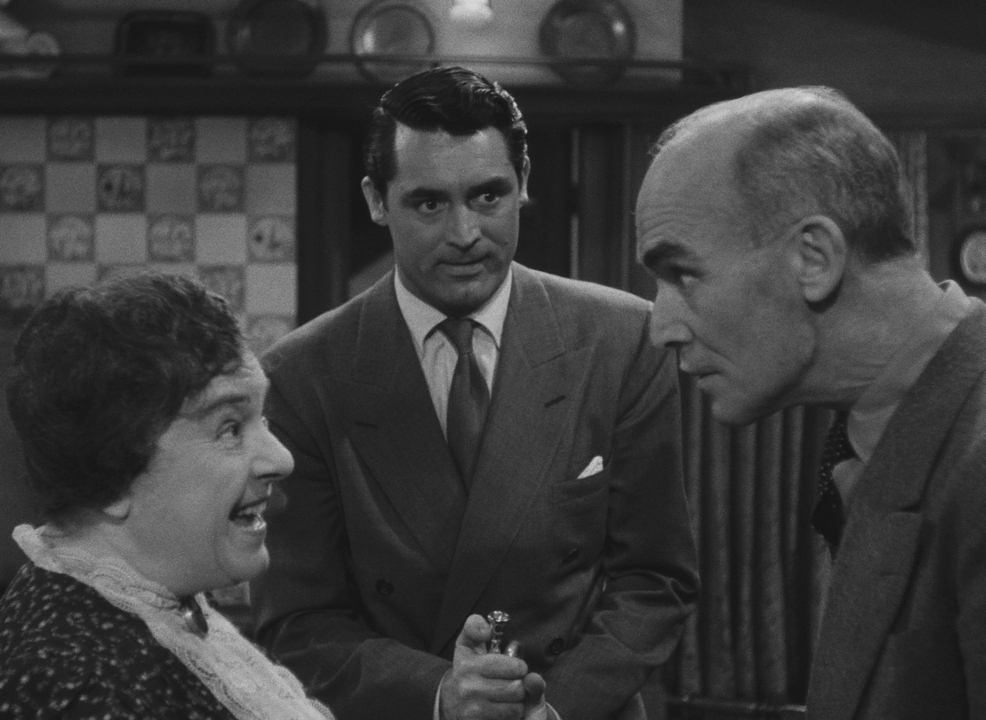 Мышьяк и старые кружева.1944.BDRip 720p msltel.mkv_snapshot_01.49.26.775.jpg