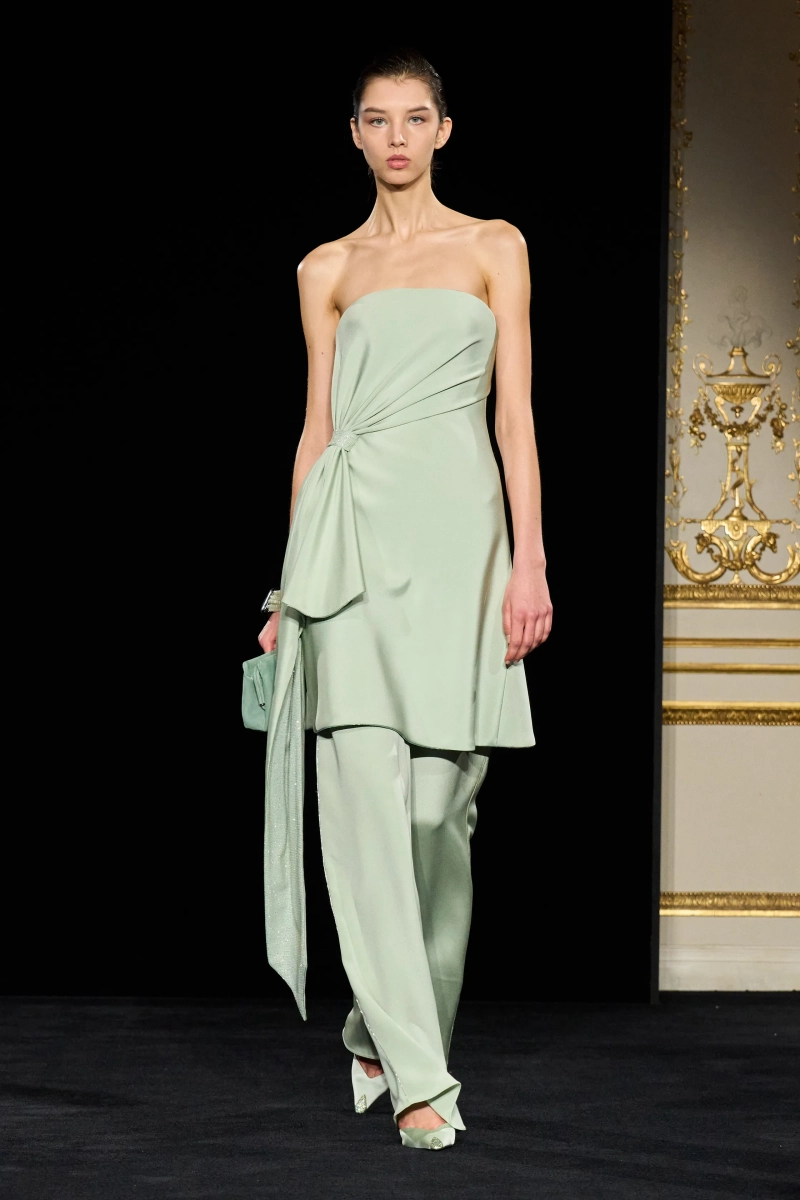 00008-armani-prive-spring-2026-couture-credit-gorunway.webp