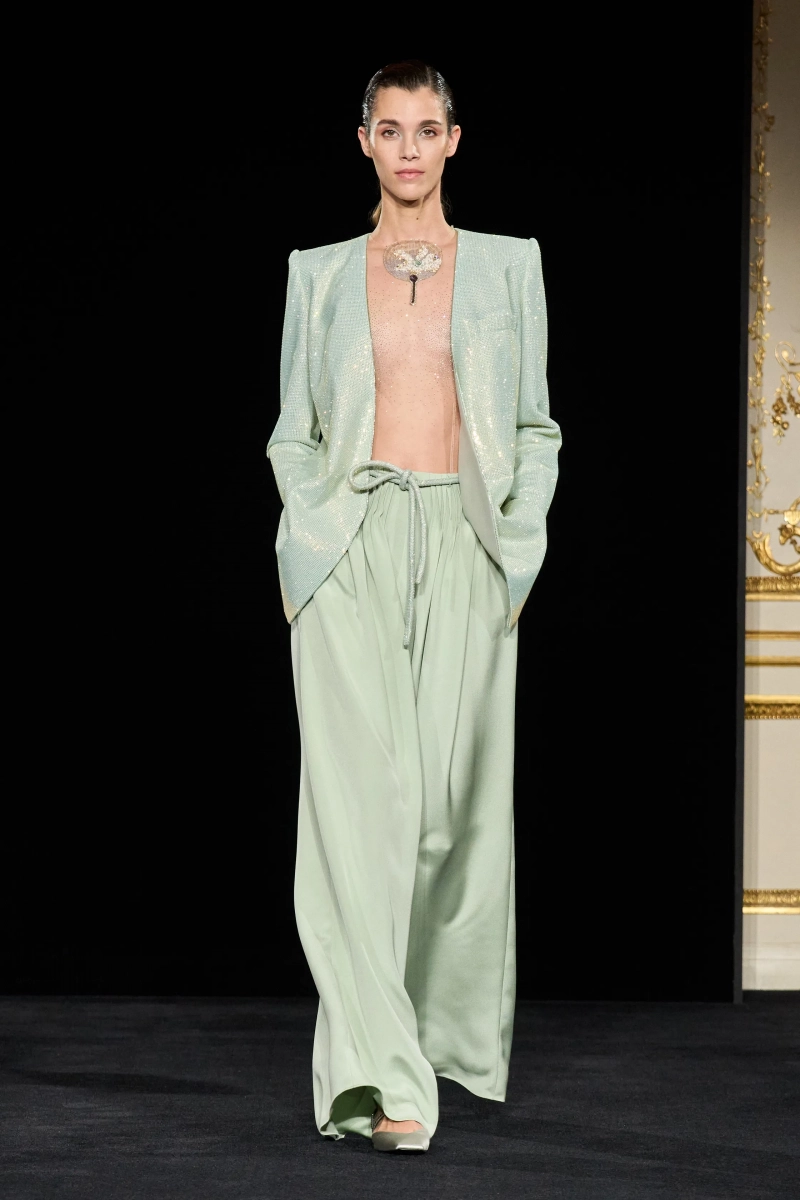 00055-armani-prive-spring-2026-couture-credit-gorunway.webp