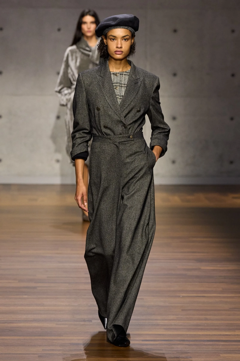 00012-emporio-armani-fall-2026-ready-to-wear-credit-gorunway.webp