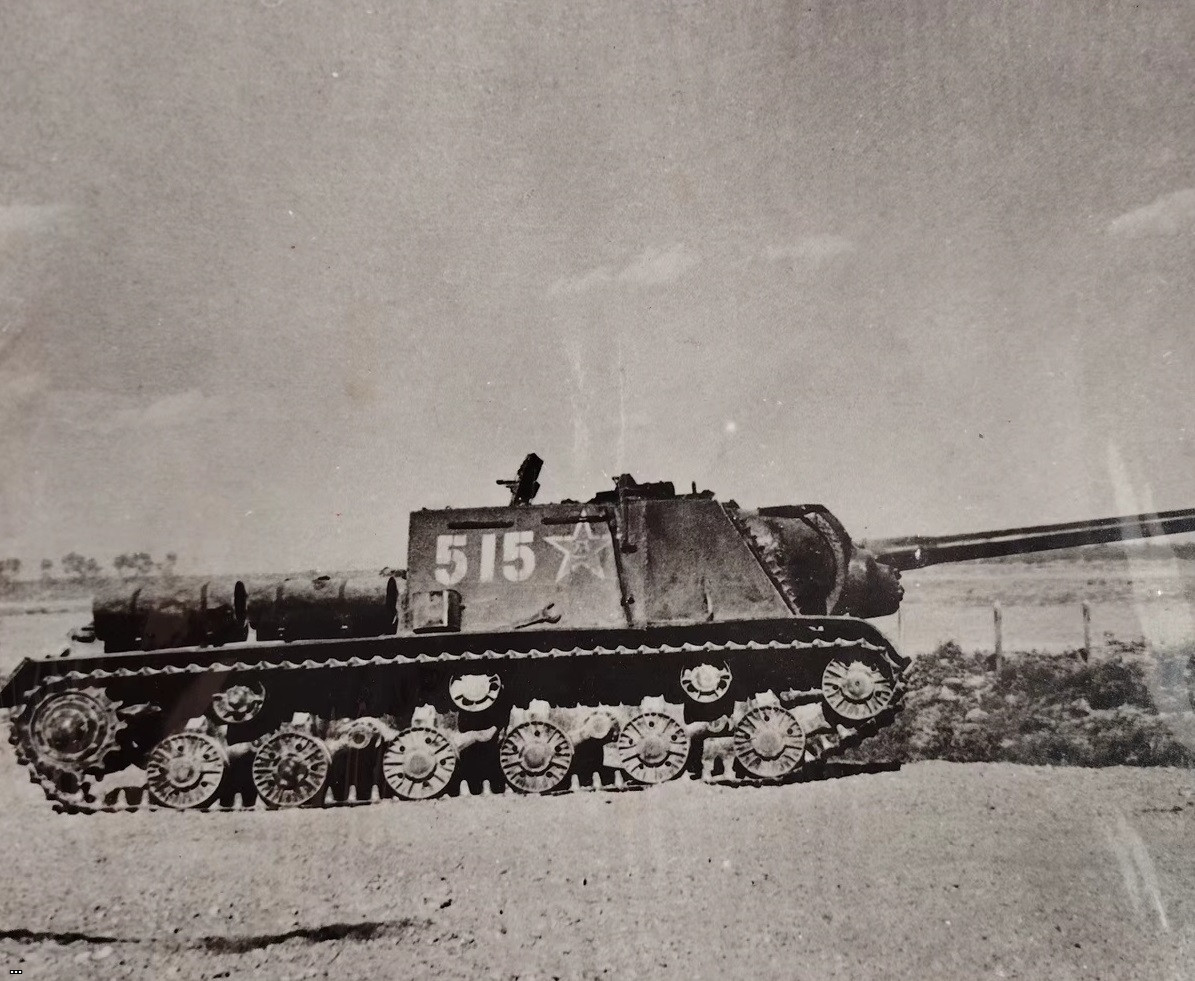 ??ISU-152?????? 1.jpg