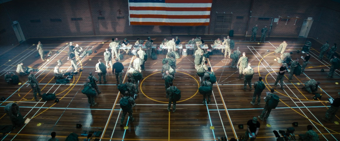 Военная машина (2026) WEB-DLRip-AVC_ivanes.mkv_20260306_161936.112.png