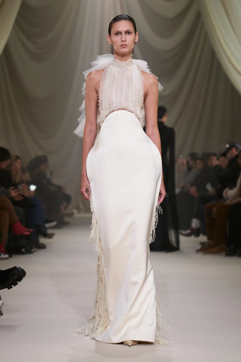 00027-ashi-studio-spring-2026-couture-credit-gorunway.webp
