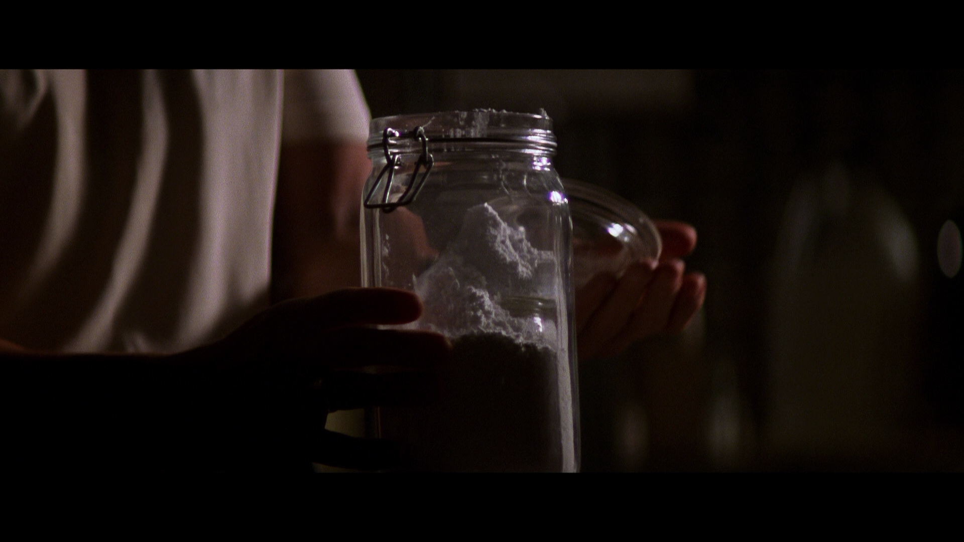 Sudden.Death.1995.Kino Lorber.BDRemux.1080p.mkv_20260307_112130.064.png