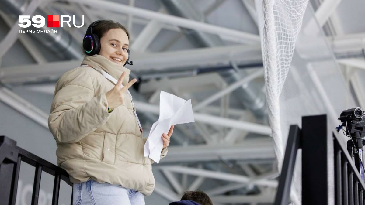 Анна Земцова: как сибирячка стала первой женщиной-комментатором хоккея в России