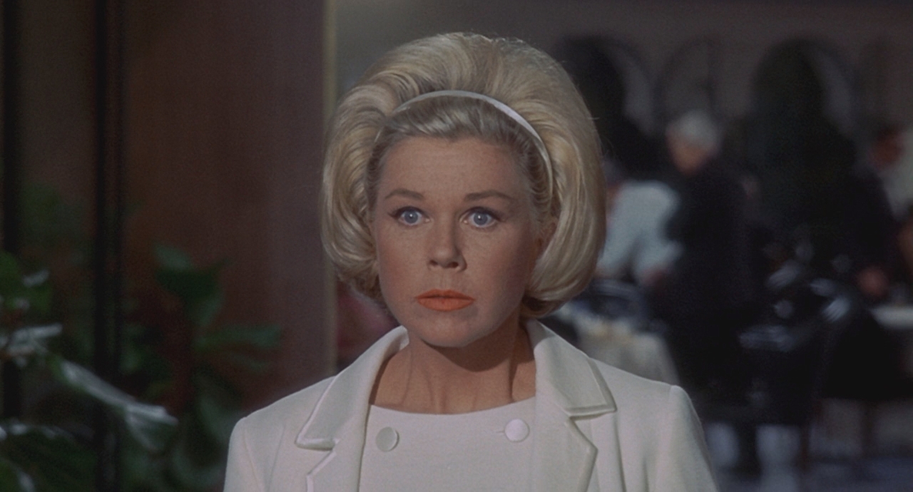 Не присылай мне цветы.1964.BDRip 720p msltel.mkv_snapshot_01.00.44.586.jpg