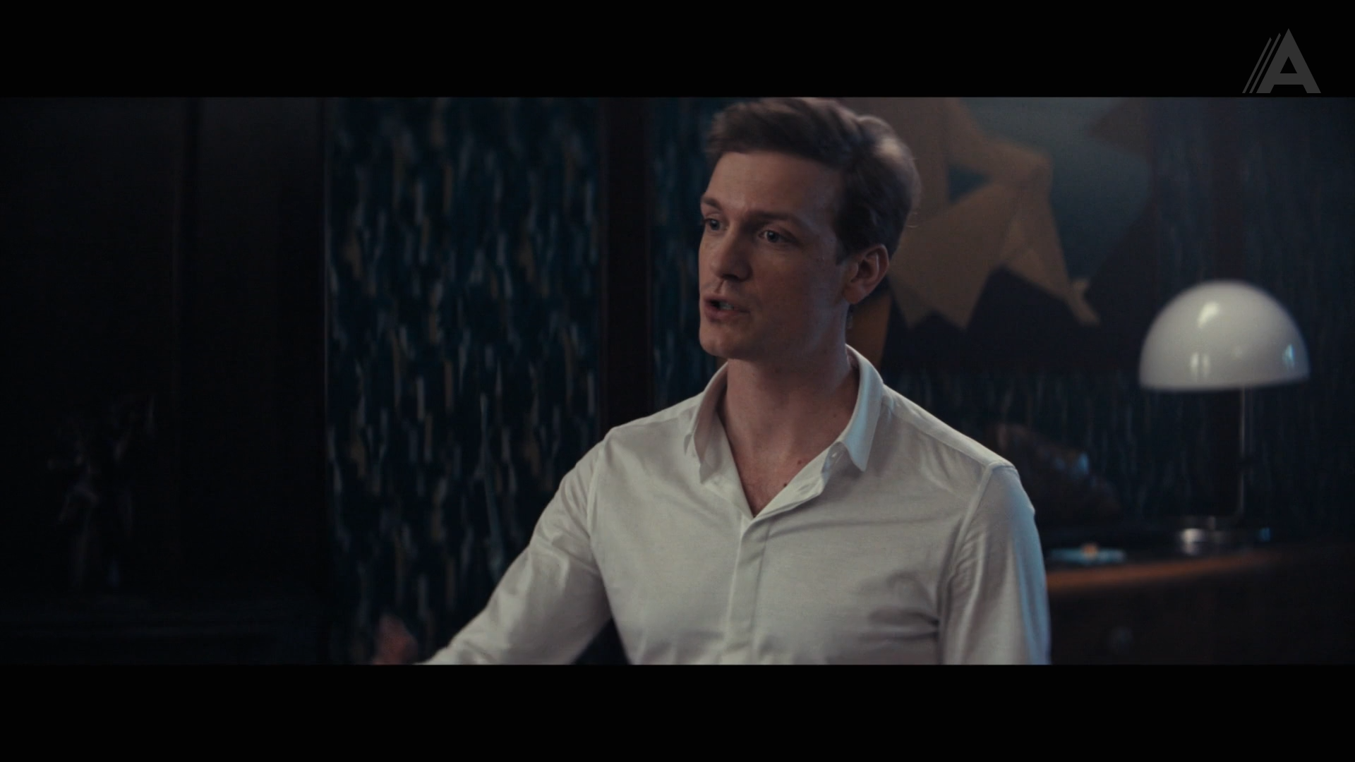 Safe.Harbor.S01.E01.2025.WEB-DL.1080p.ExKinoRay.mkv_snapshot_10.56.png