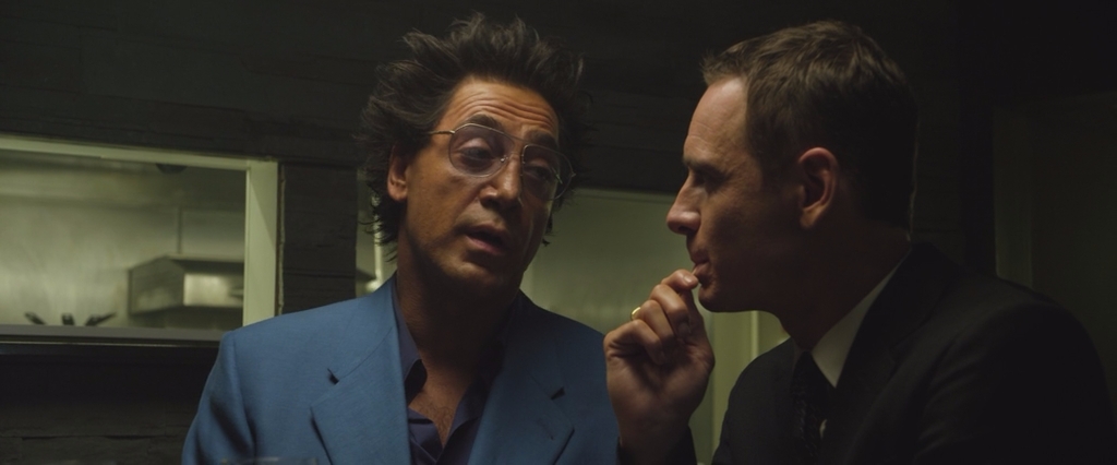 Советник.2013.Extended.BDRip AVC msltel.mkv_snapshot_01.06.27.837.jpg