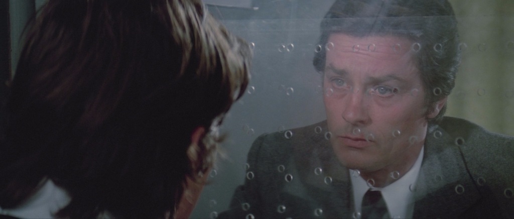 Как бумеранг.1976.BDRip AVC msltel.mkv_snapshot_00.38.14.452.jpg