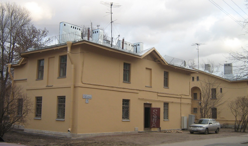 Елизарова 8к2.jpg