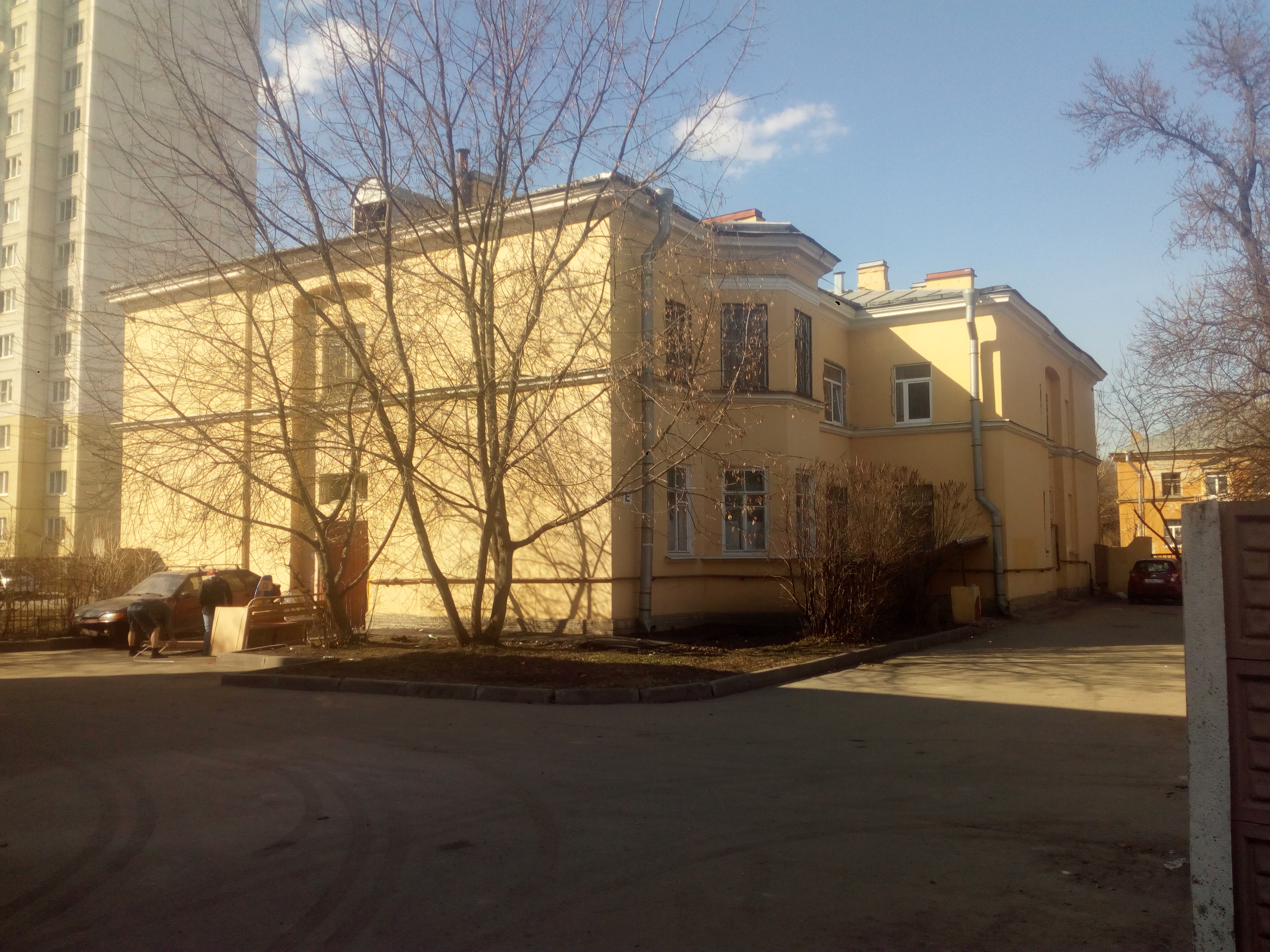 Оборонная 20.jpg