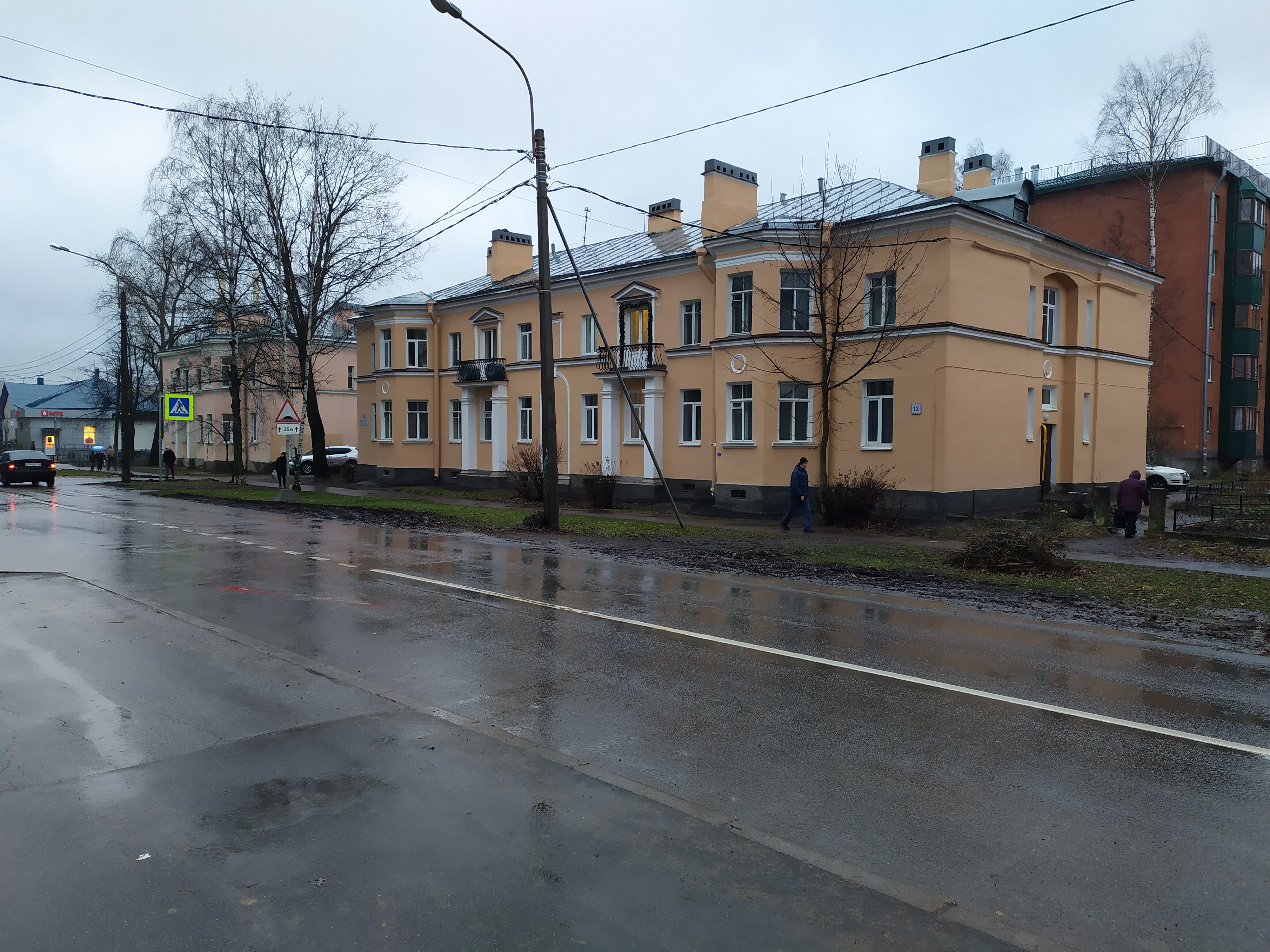 Садовая ул., 13 Садовая ул., 13