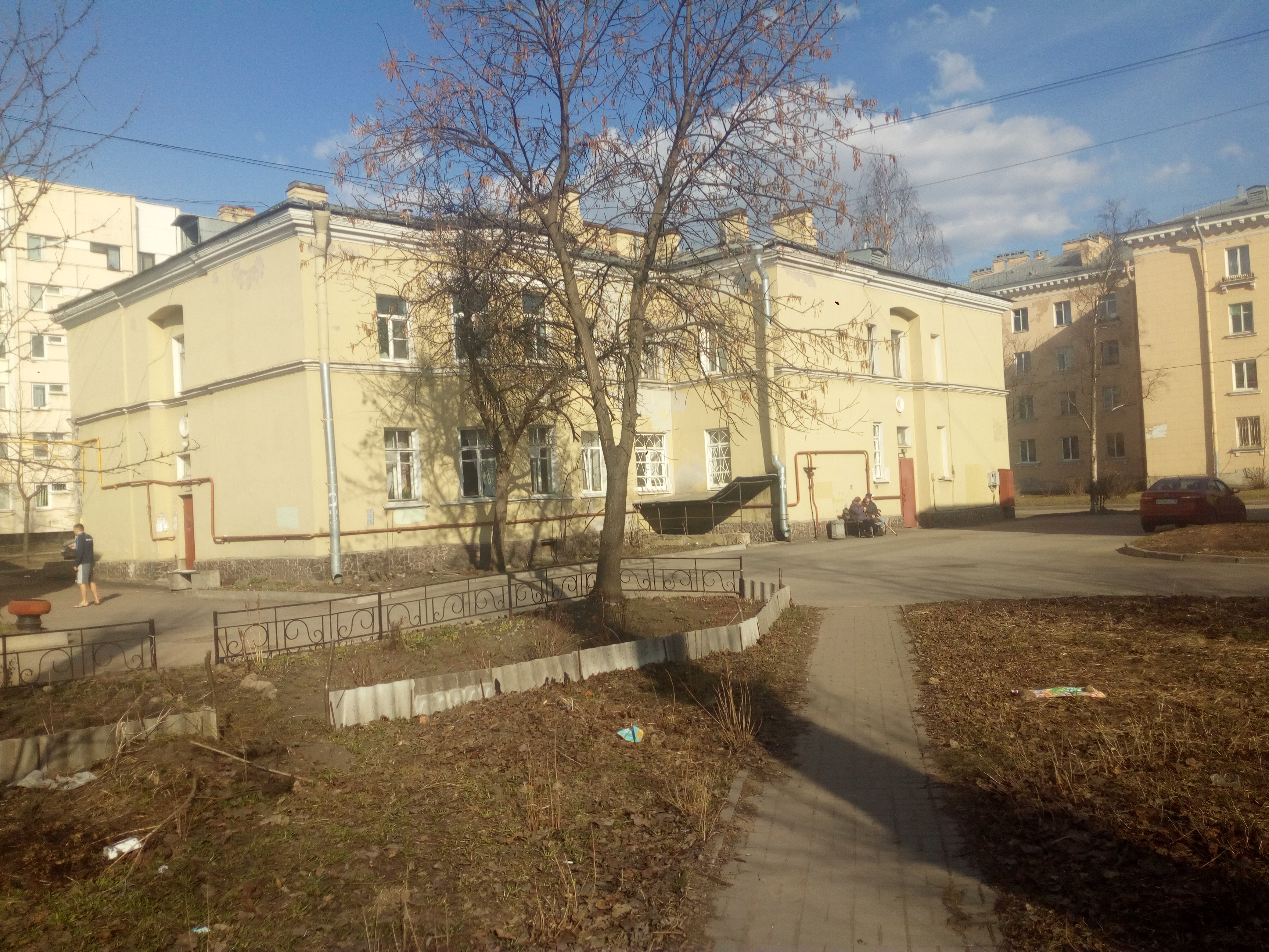 Белаусова 8;37.jpg