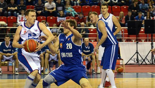 «Парма» обыграла «Самару» в финальном домашнем матче и вышла в плей-офф