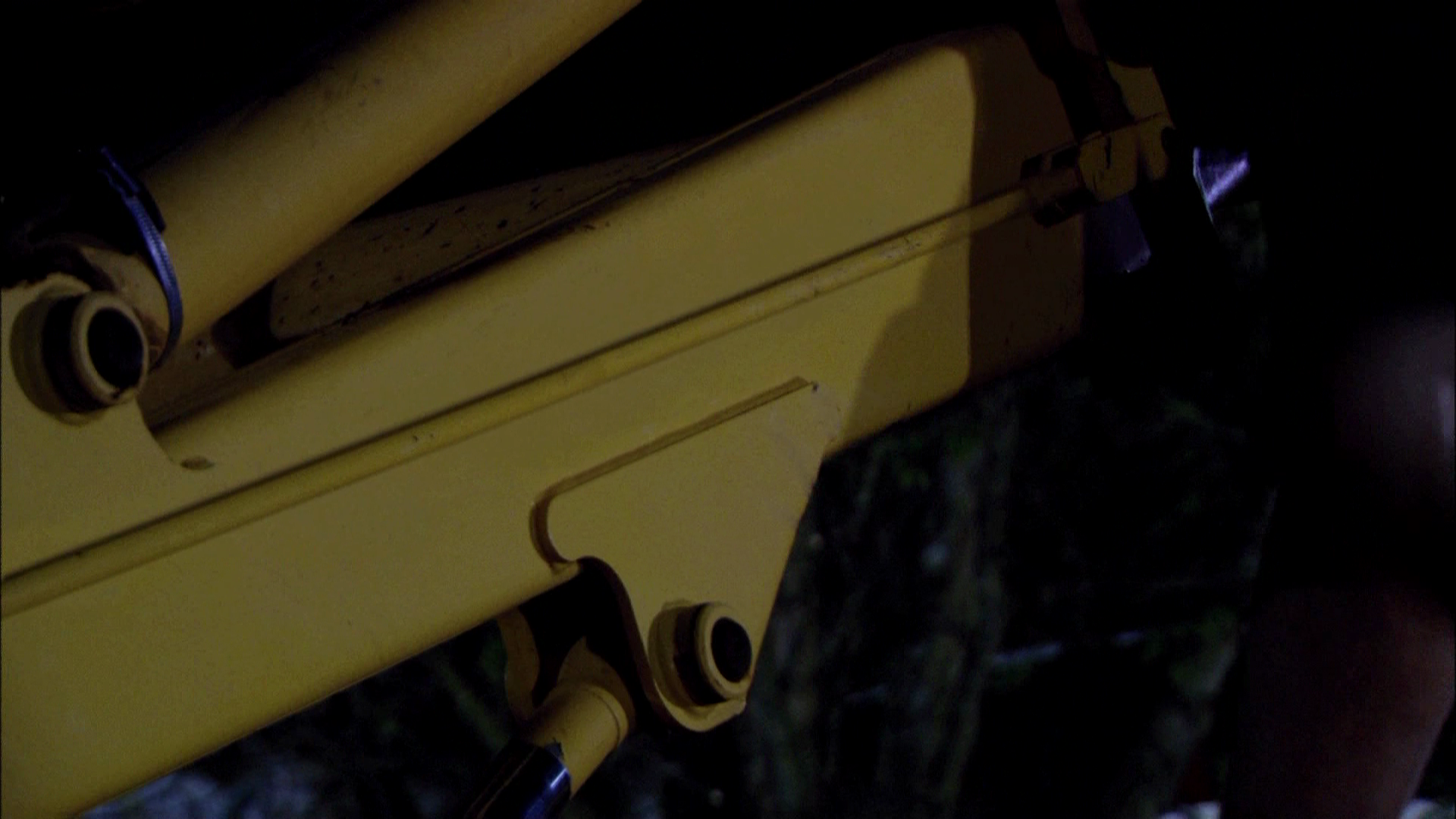 Junkyard.Dog.2010.Euro.Video.BDRemux.1080i.mkv_20260418_084607.586.png