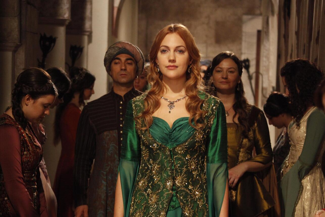 Звезда «Великолепного века» Мерьем Узерли вновь снимется с Халитом Эргенчем