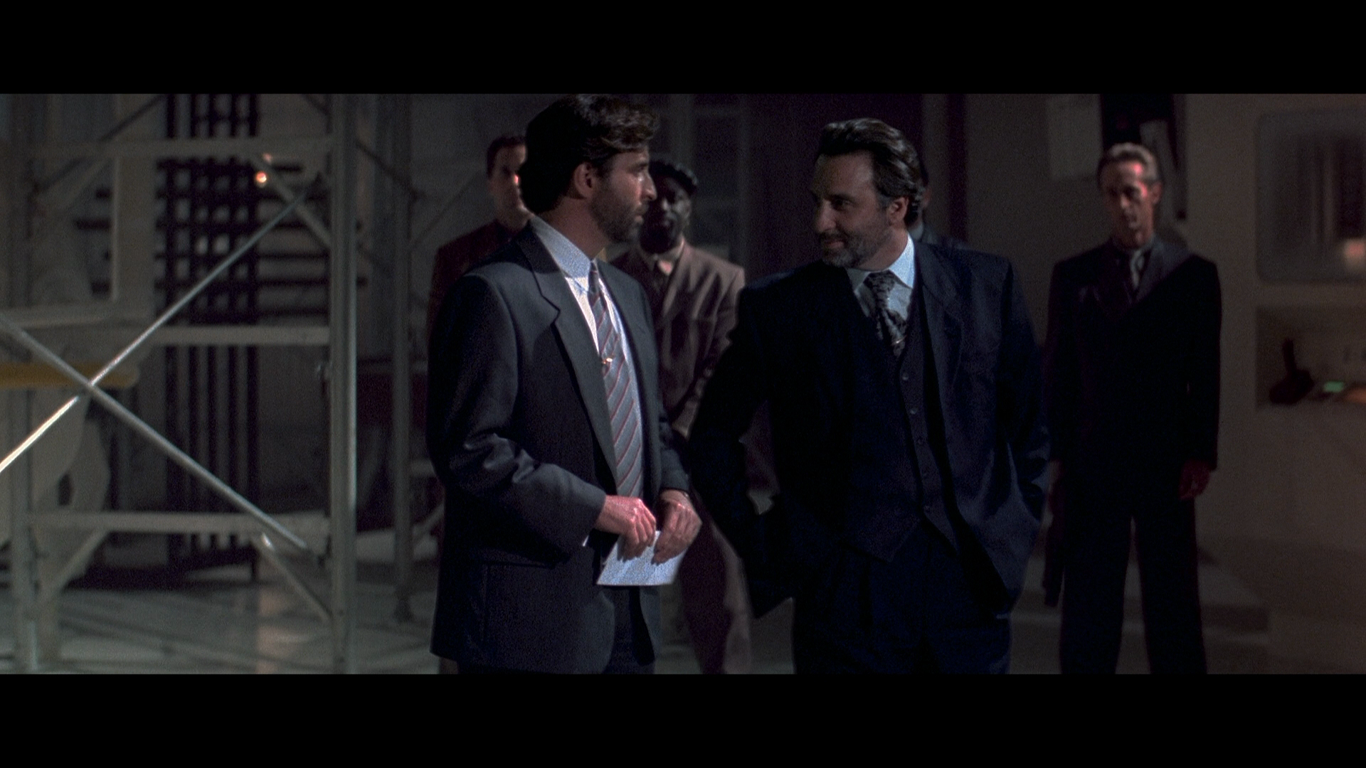Timecop.1994.Shout.Factory.BDRemux.1080p.mkv_20260419_163820.985.png