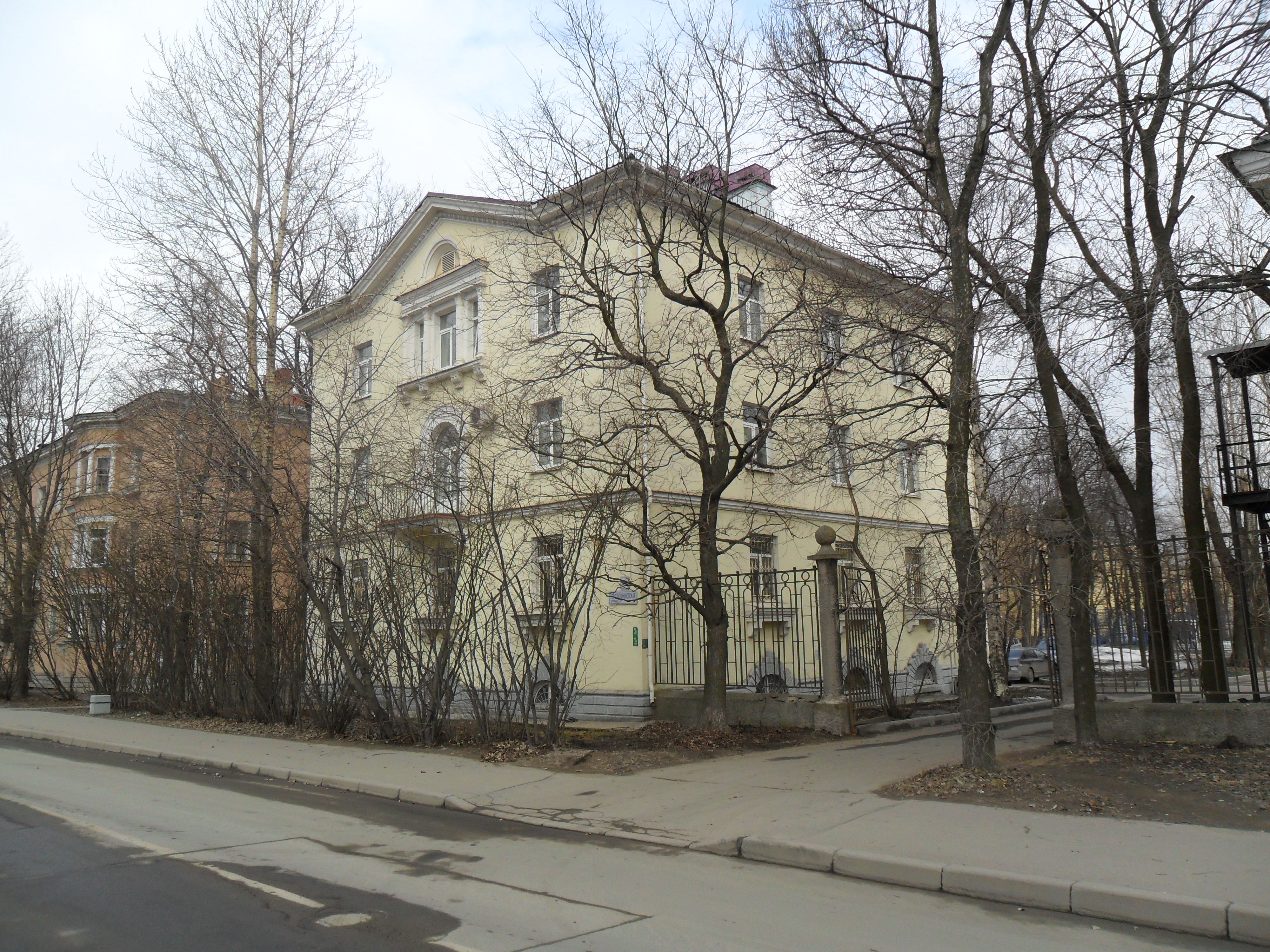 Новоовсянниковская 19А.JPG