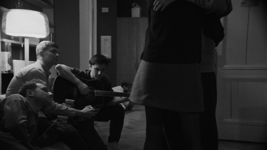 Картины дружеских связей (2025) WEB-DLRip-AVC_ivanes.mkv_20260423_212520.416.png