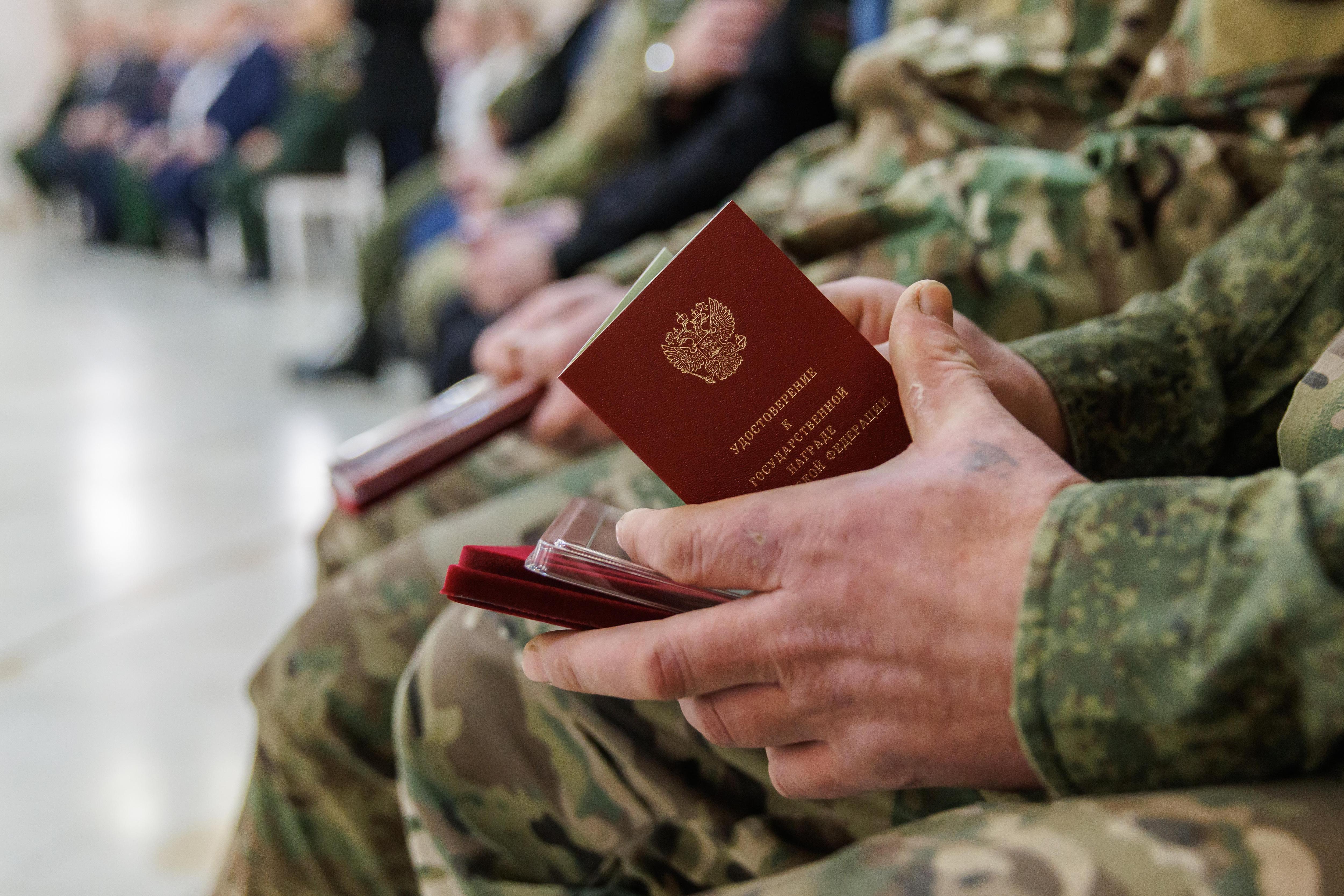 Минобрнауки опровергло слухи о массовом отчислении студентов для службы в армии