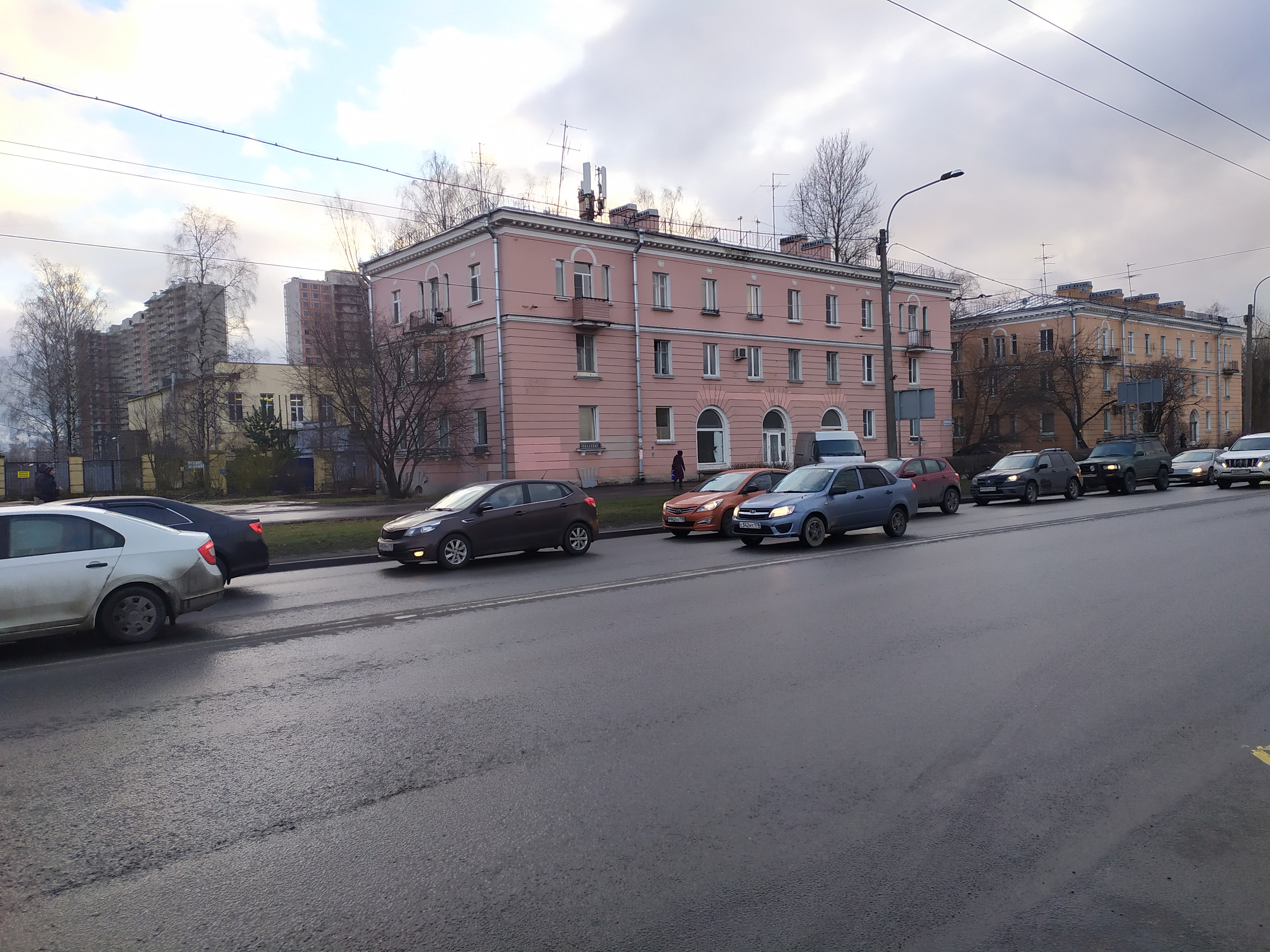 Шоссе Революции 51Б_2.JPG
