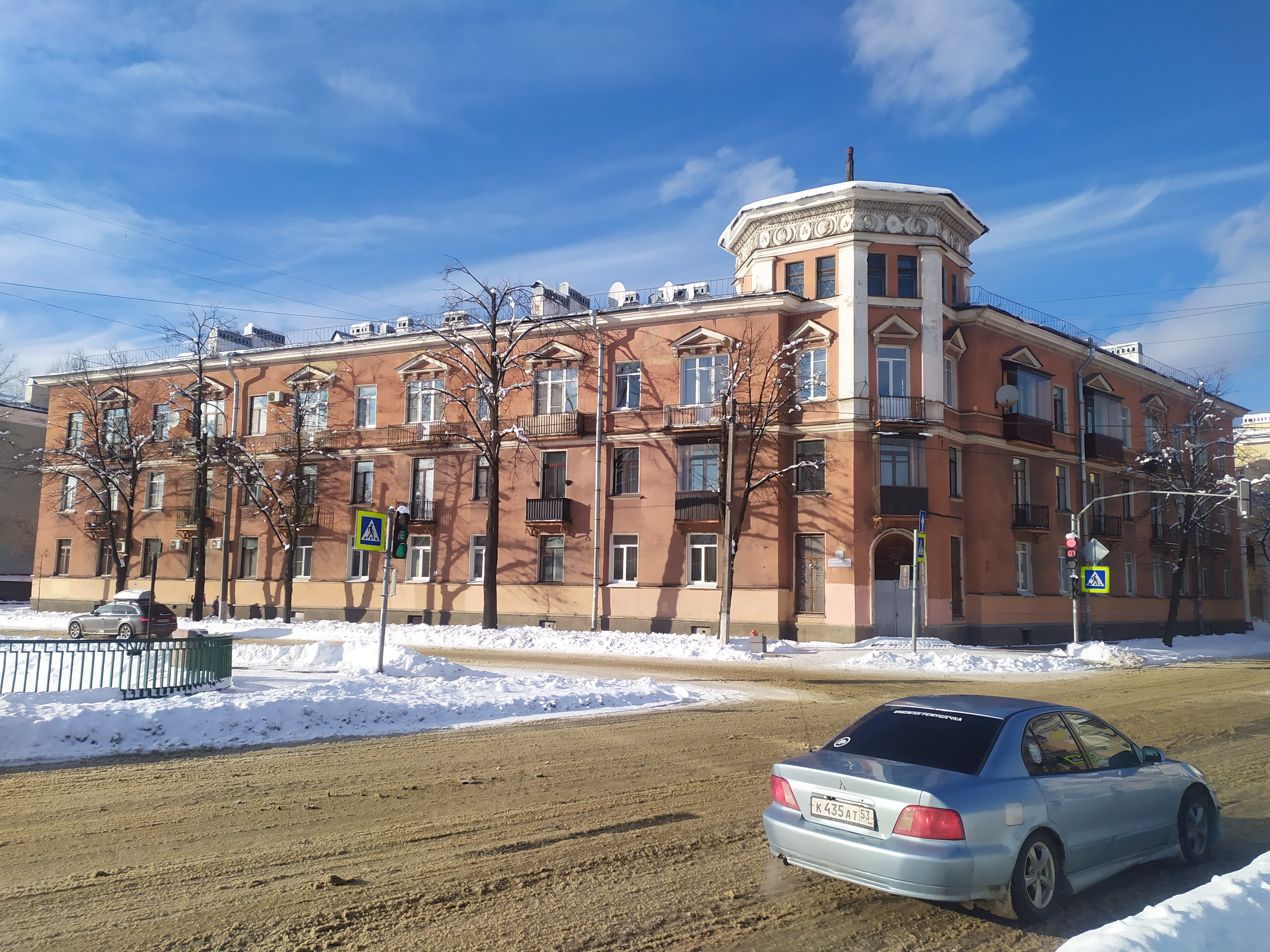 Колпино, Комсомольского наб. 22;2_2.JPG