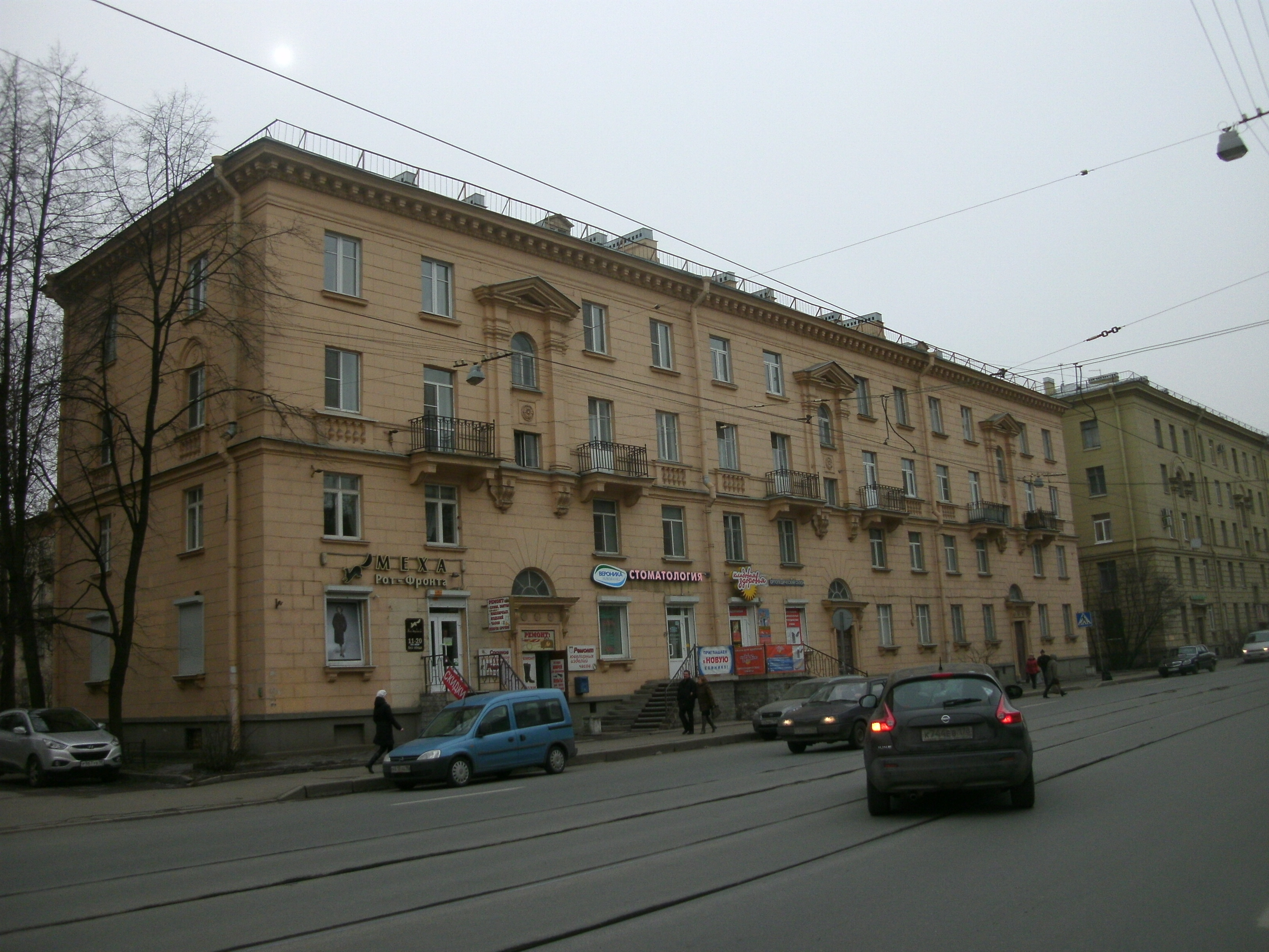 Савушкина 14.JPG