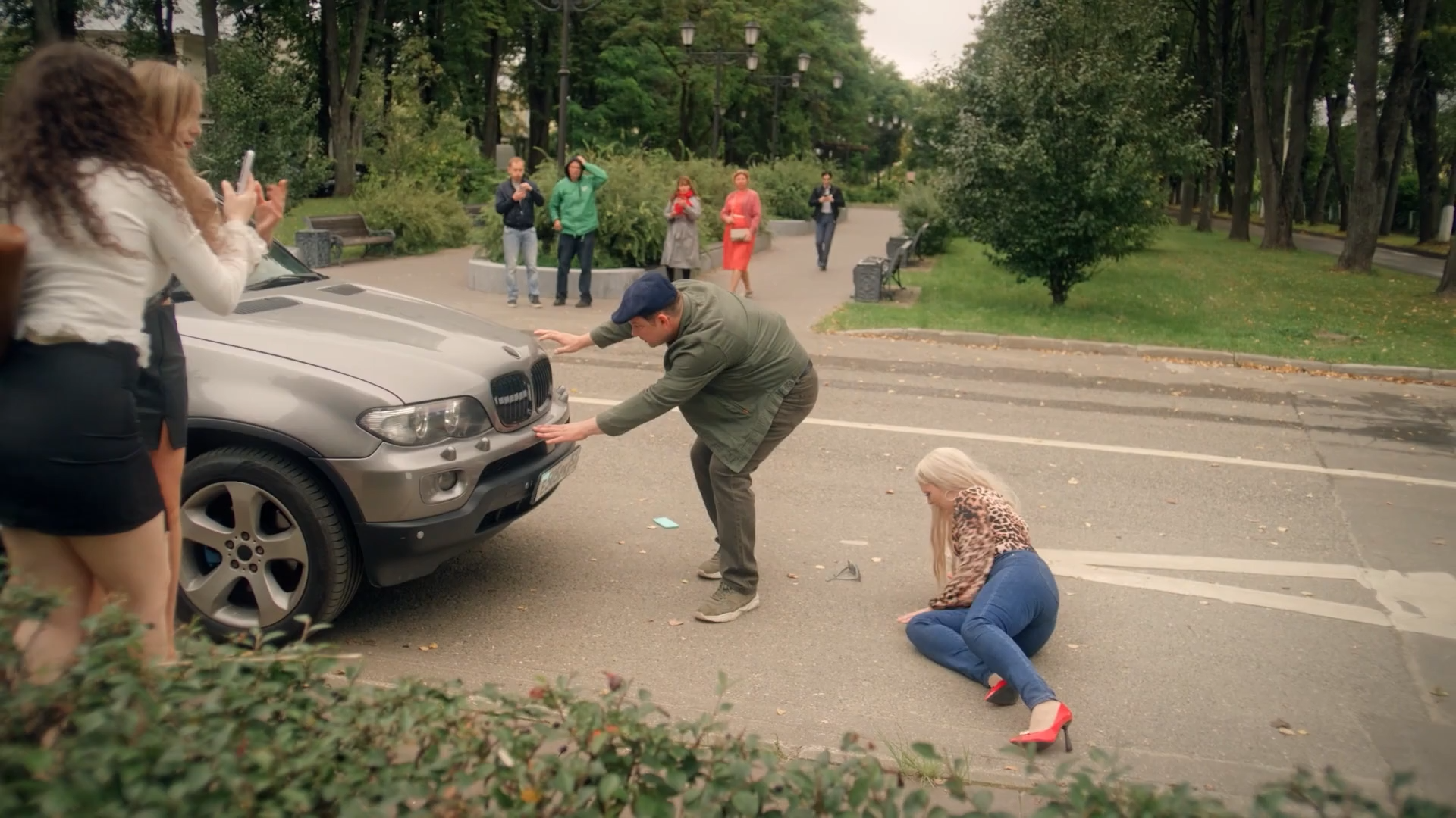 Psy.i.volki.S01.E01.2026.WEB-DL.1080p.ExKinoRay.mkv_snapshot_09.44.png
