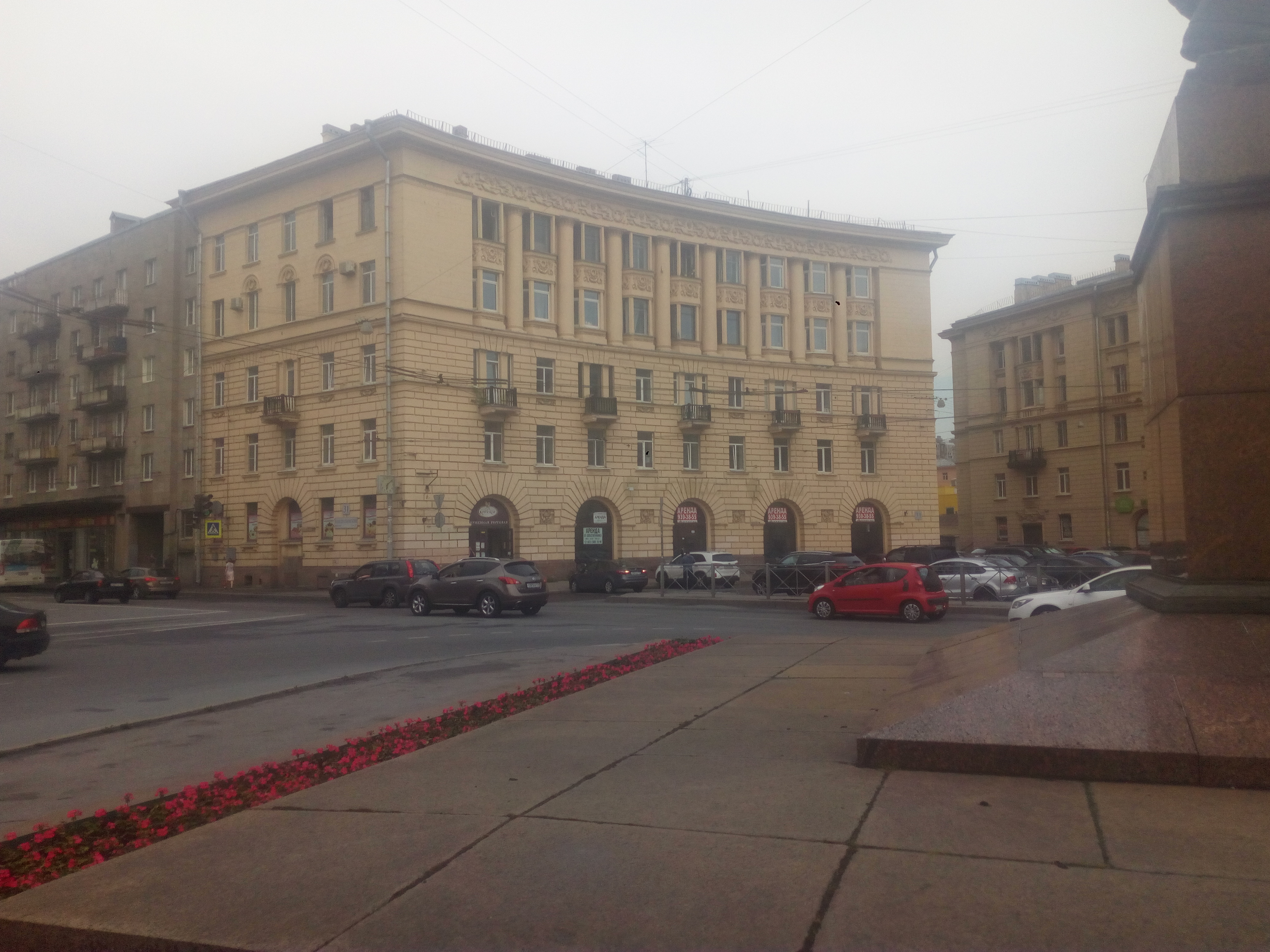 Кондратьевский 31_1.jpg