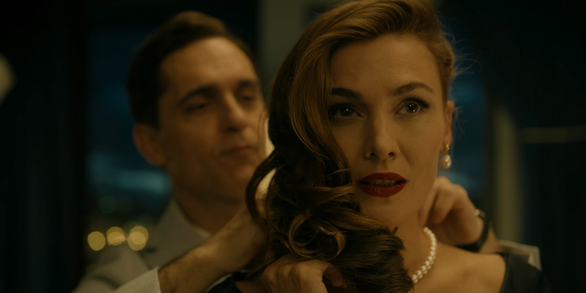 Berlin.and.the.Lady.with.an.Ermine.S01E01.1080p.Kerob-0006.jpg